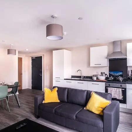 Modern & Spacious 2 Bed Apartment In Manchester Exterior photo