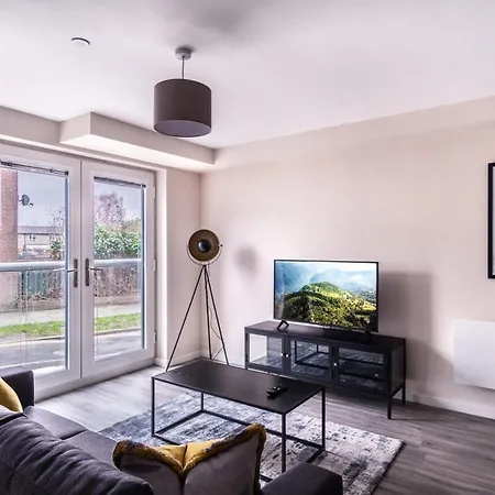 Modern & Spacious 2 Bed Apartment In Manchester Exterior photo
